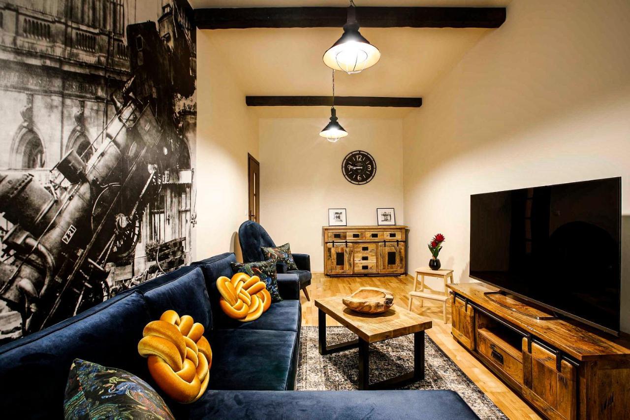 2-Room Apartment With Kitchen, Heart Of Cracow Old Town คราคูฟ ภายนอก รูปภาพ